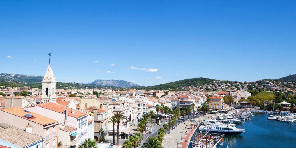 saison-estivale-ville-sanary