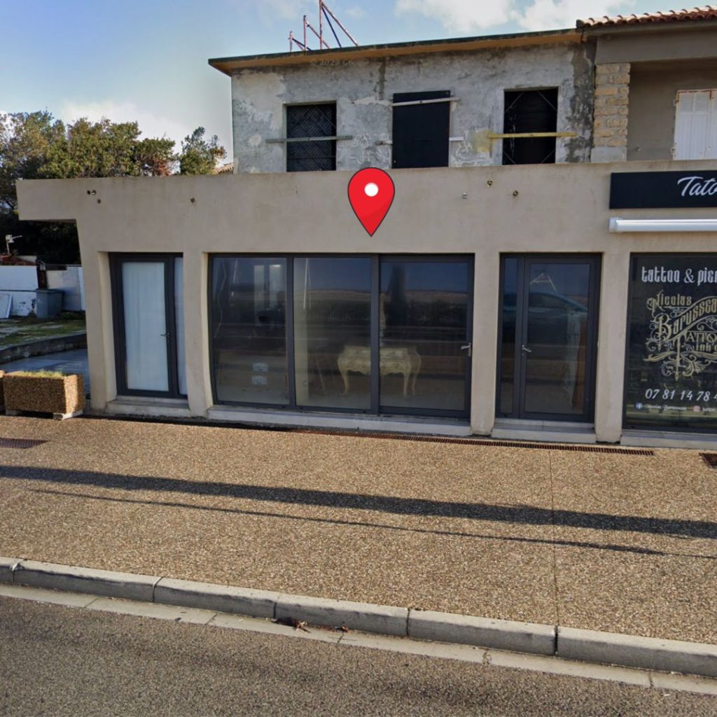 local-commercial-front-de-mer