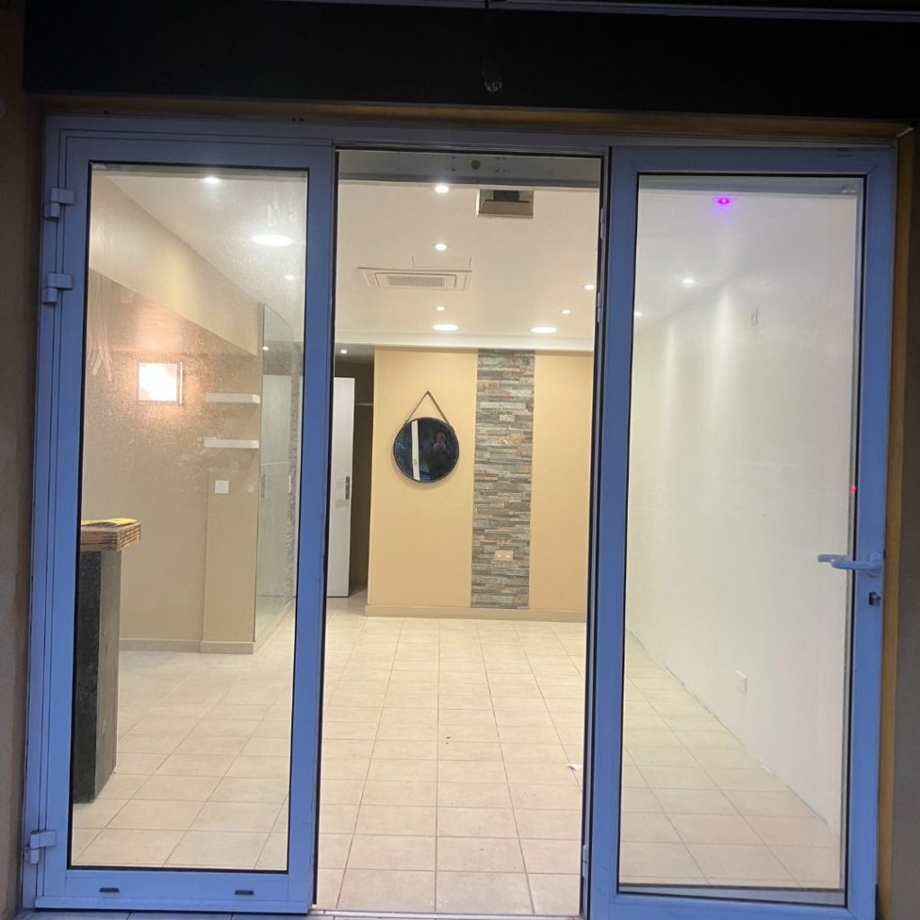 local-commercial-espace-interieur