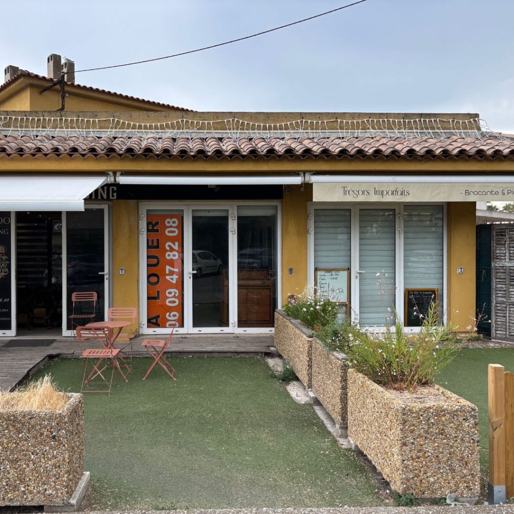 boutique-commerciale-a-louer-six-fours-les-plages