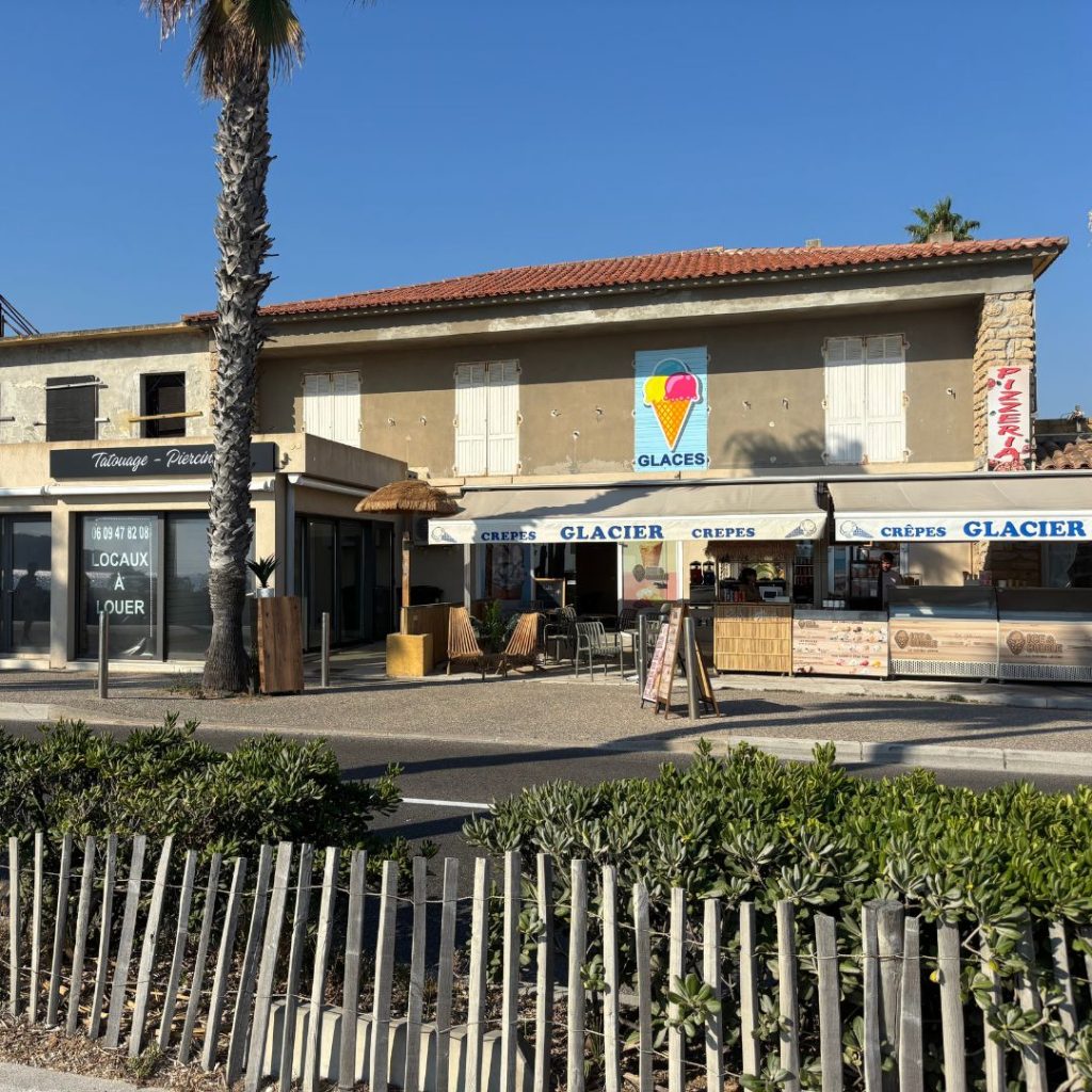 commerce-touristique-bord-de-mer-six-fours-les-plages