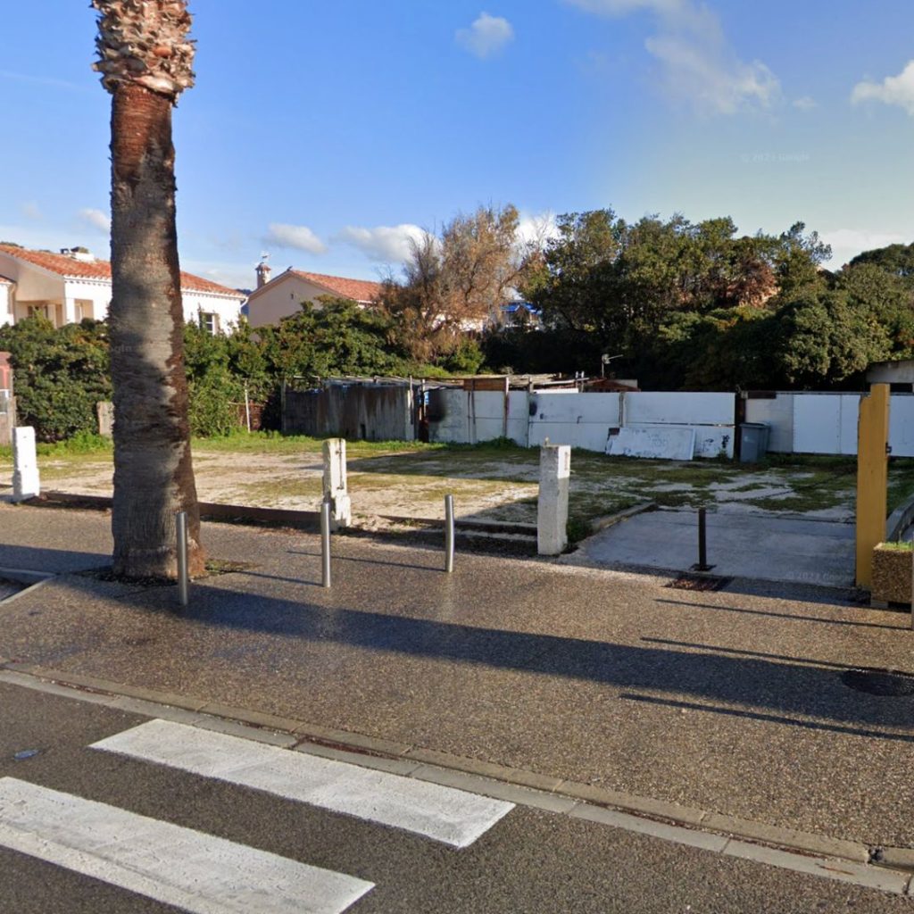 terrain-commercial-a-louer-six-fours-les-plages
